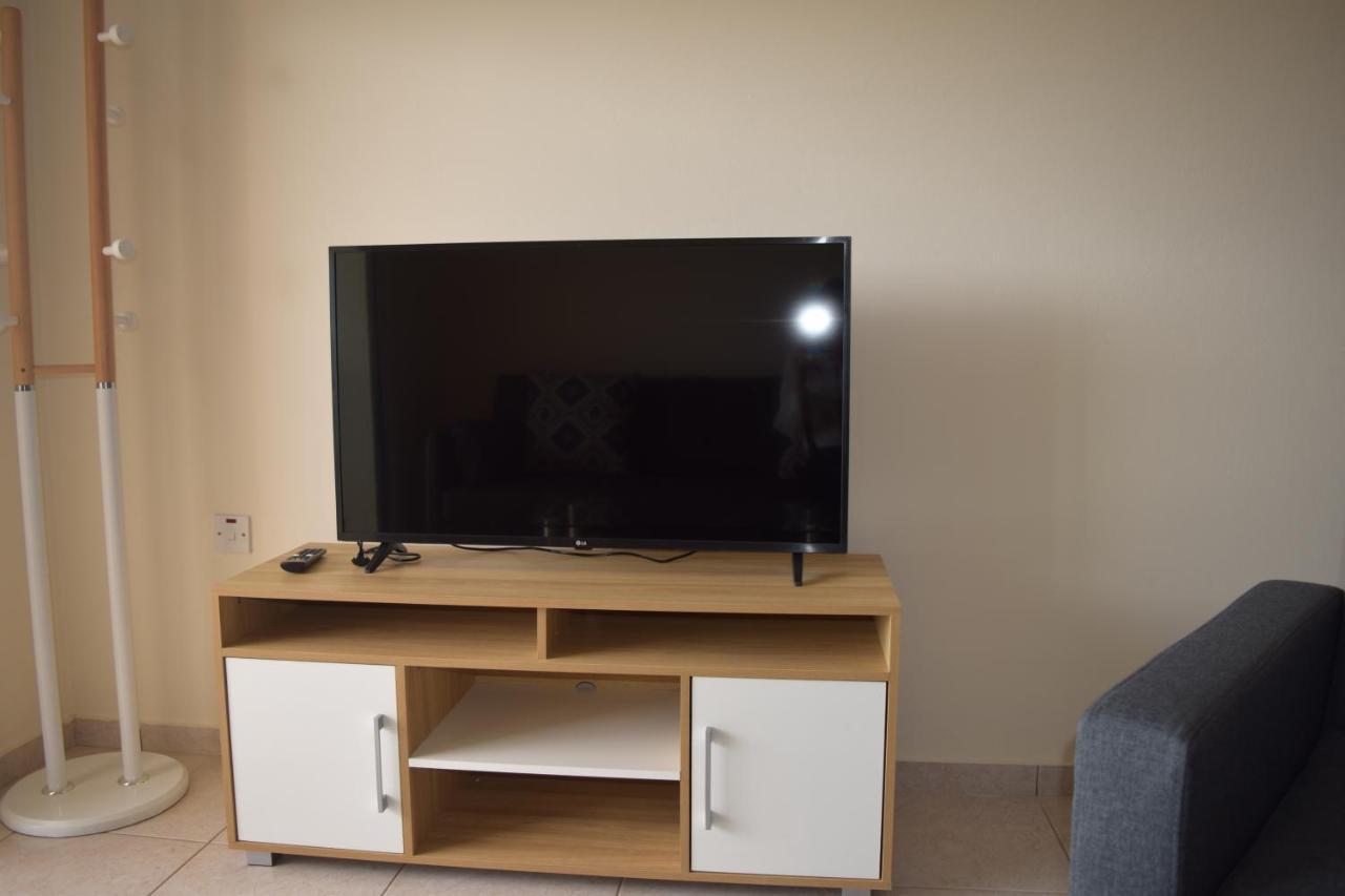 Eden Heights Sea View Apartment 203 - By Imh Travel & Tours Paphos Luaran gambar